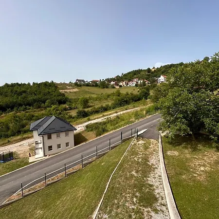 ヴィラ 3 Bedrooms Ilijaš