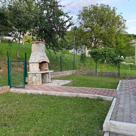 Vila 3 Bedrooms